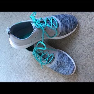 Under Armour size 9 gray and teal sneakers